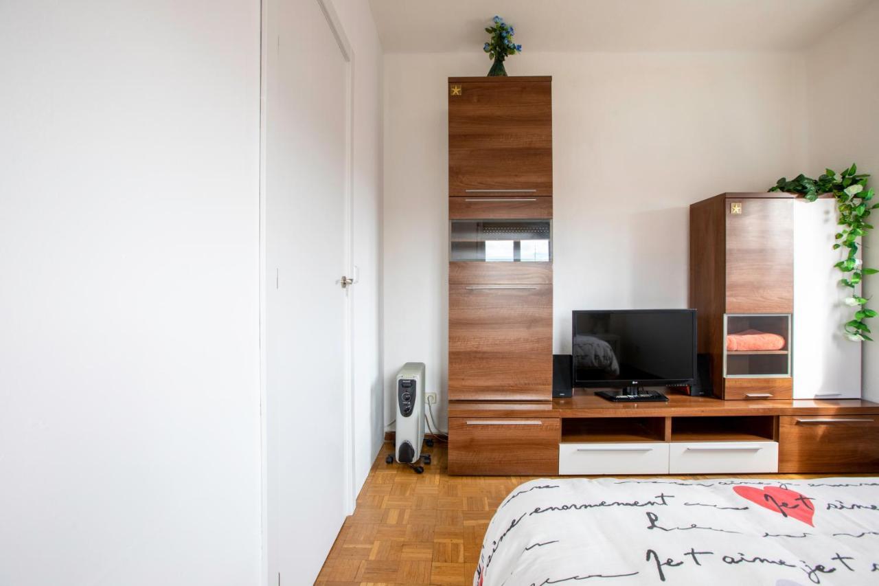 Apartament Linda Estancia Entre El Centro Y El Aeropuerto Madryt Zewnętrze zdjęcie